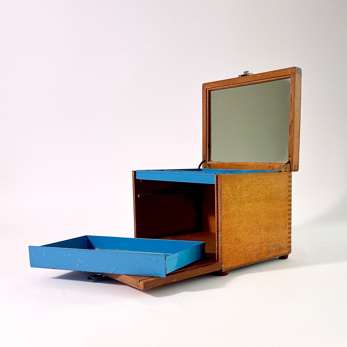 Vintage Vanity Box with Lock & Key