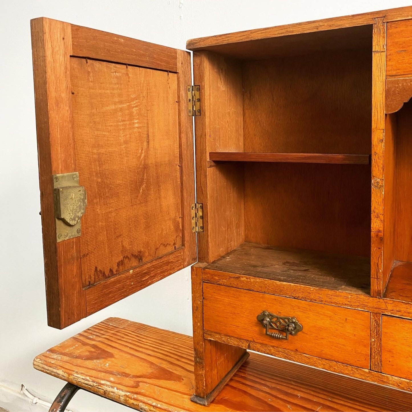 Arts & Crafts Oak Cabinet with Bevelled Mirrors
