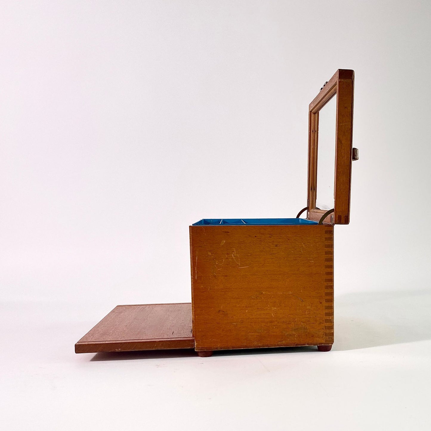 Vintage Vanity Box with Lock & Key