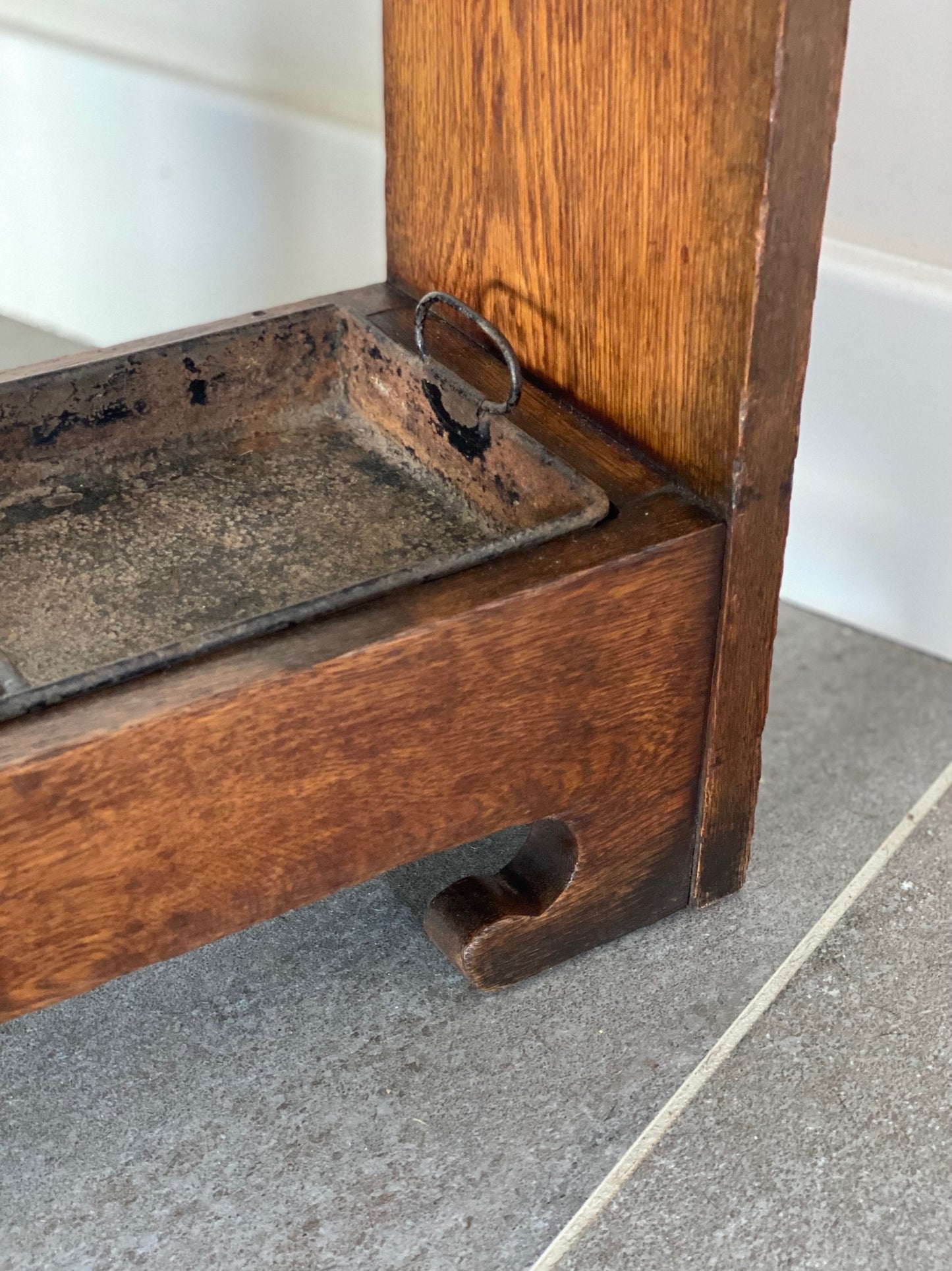 Arts and Crafts stick stand, umbrella stand, made from solid oak with original metal drip tray, heart carved shapes within sides