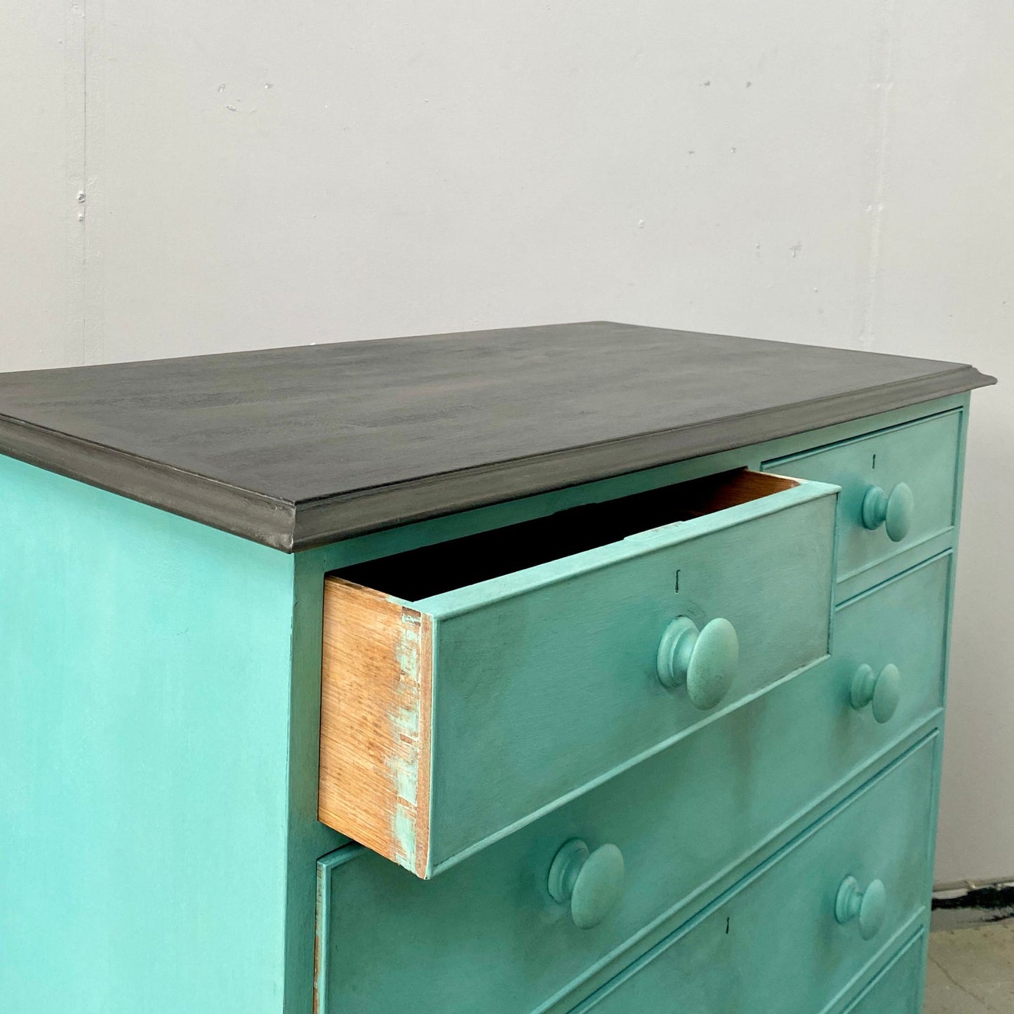 A Beautiful Hand Painted Mahogany Chest of Drawers
