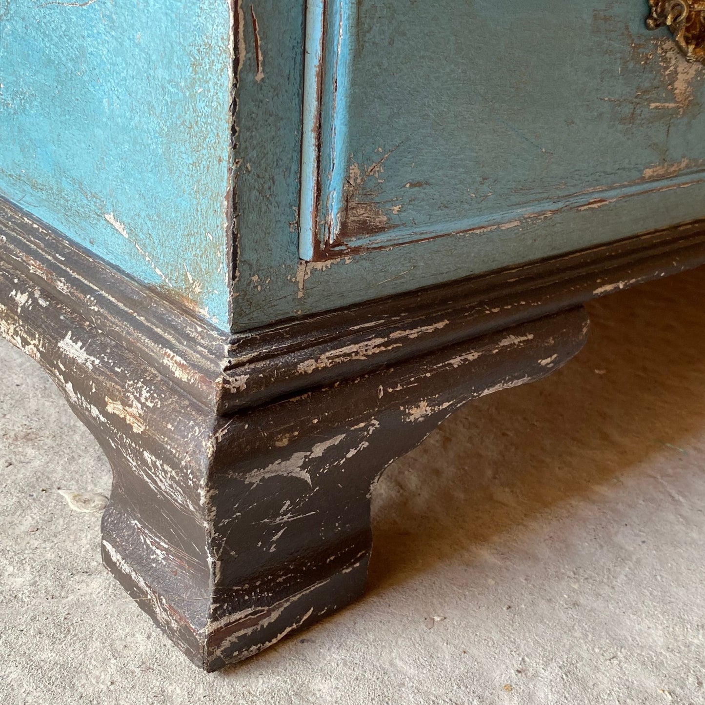 Hand Painted Georgian Oak Chest of Drawers