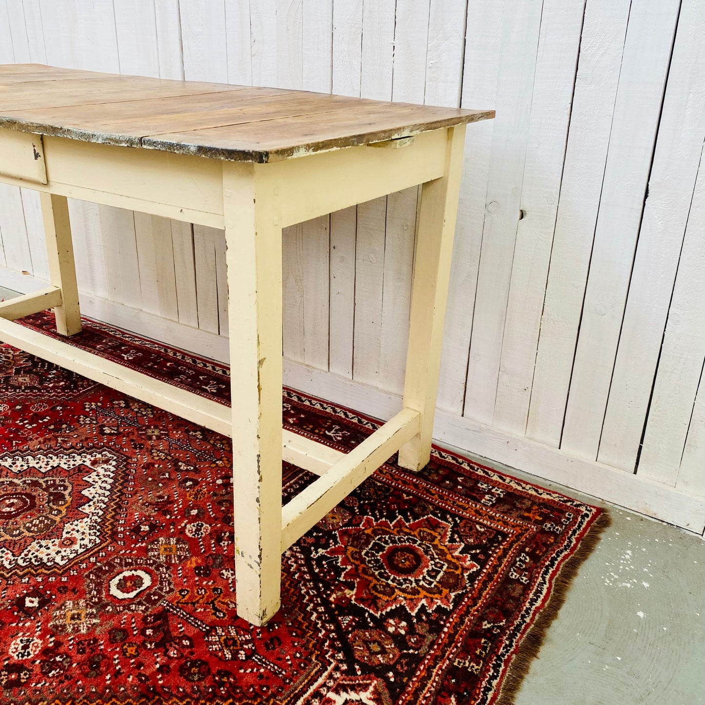 French Vernacular Prep Table